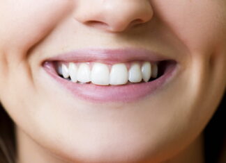 Czy biel zębów oznacza, że są zdrowe?